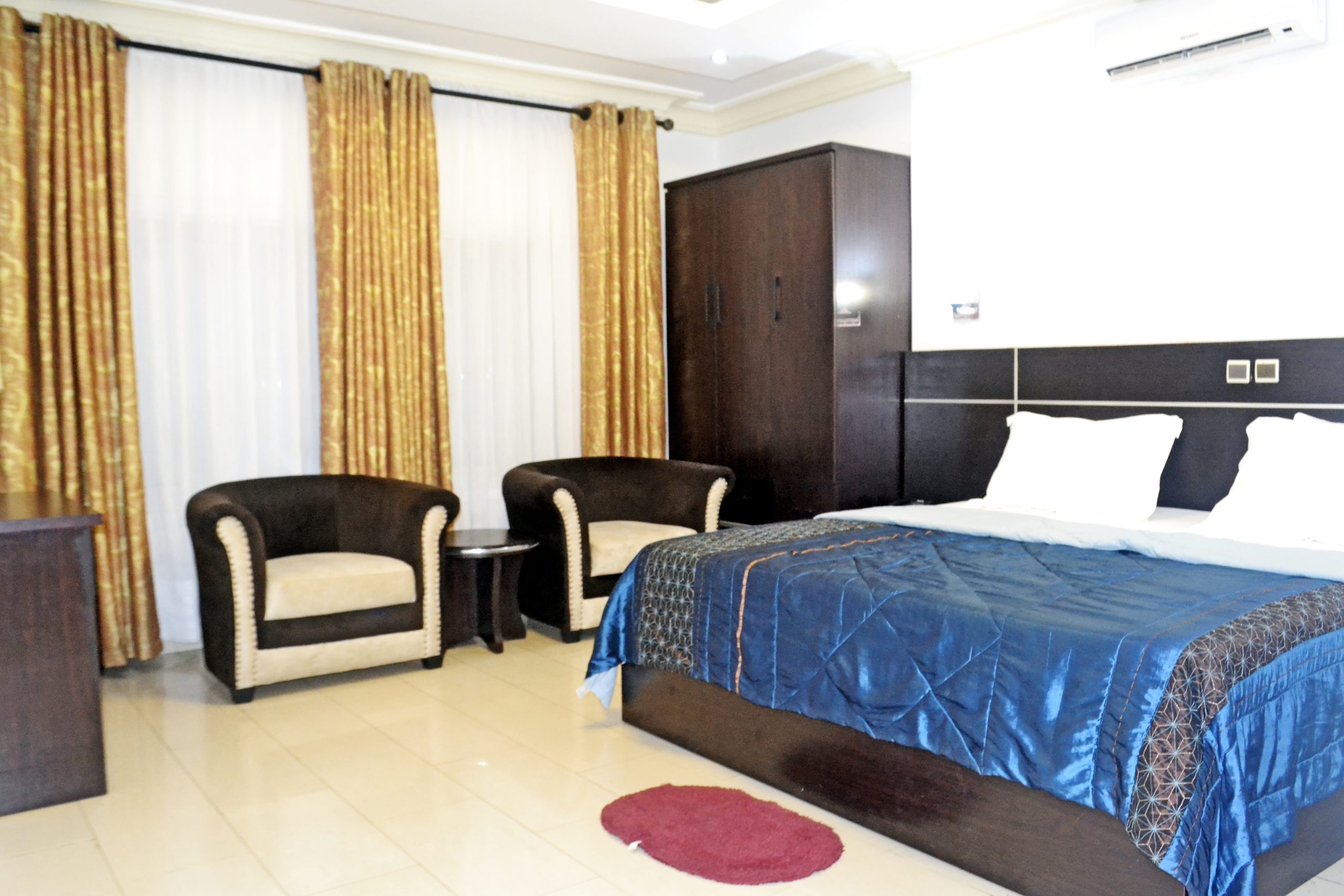 Executive Rooms